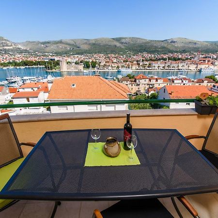 Apartment Trogir City Ngoại thất bức ảnh