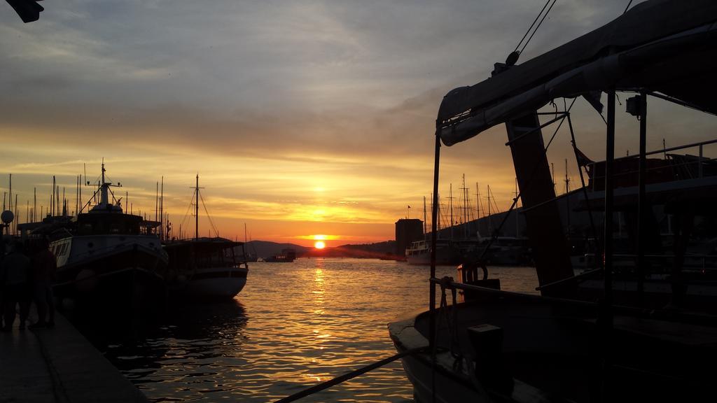 Apartment Trogir City Ngoại thất bức ảnh